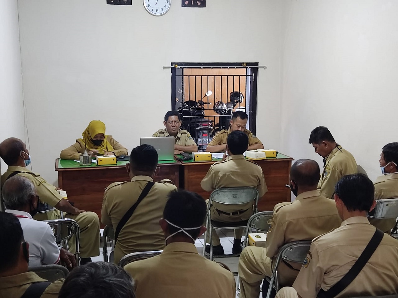 curah hujan.jpg